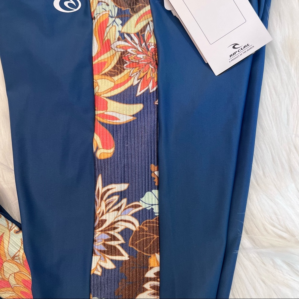 Rip Curl Blue and Floral Yardage Surf Pants Size 4 / XS - Picture 4 of 13